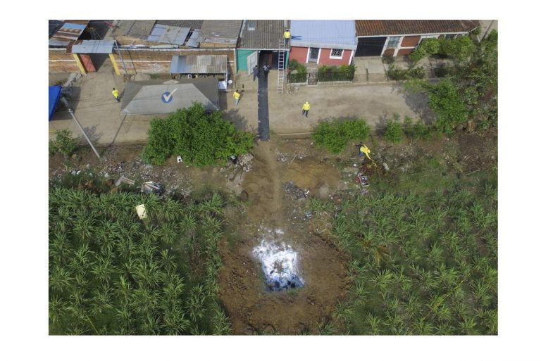 El Salvador, trovata fossa comune