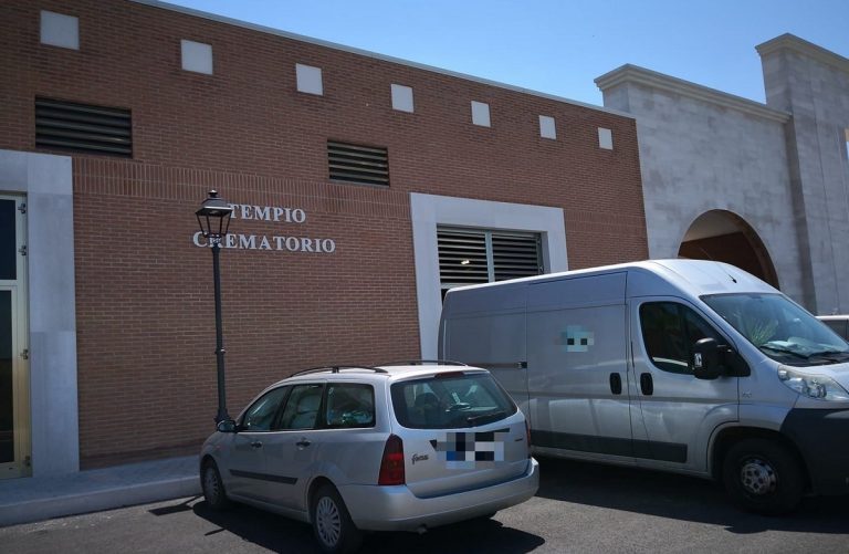 Il tempio crematorio del cimitero foggiano