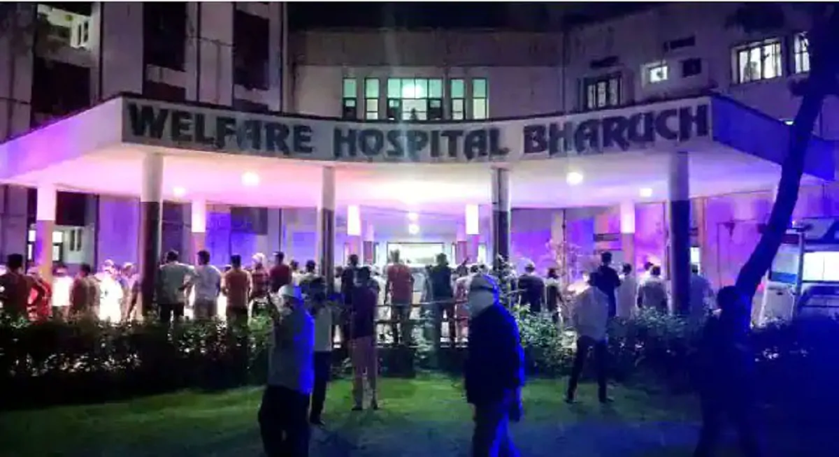 Covid, in fiamme un ospedale indiano: 18 persone morte