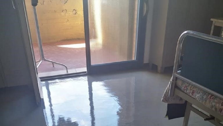 Interno dell'ospedale di Locri