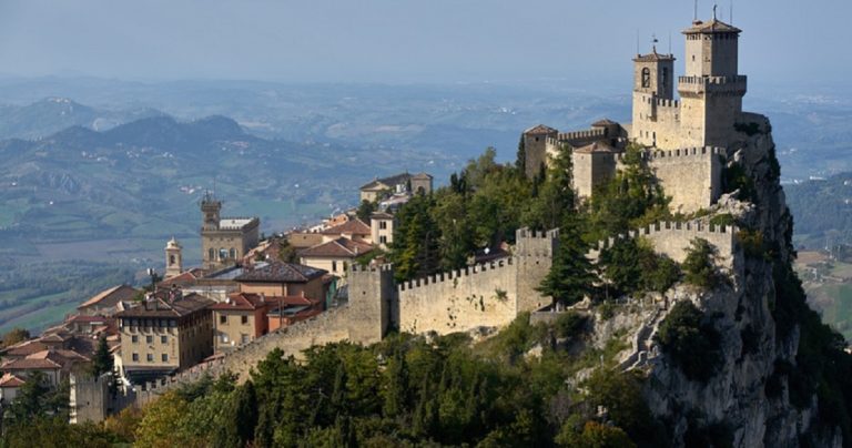 San Marino italiani multati