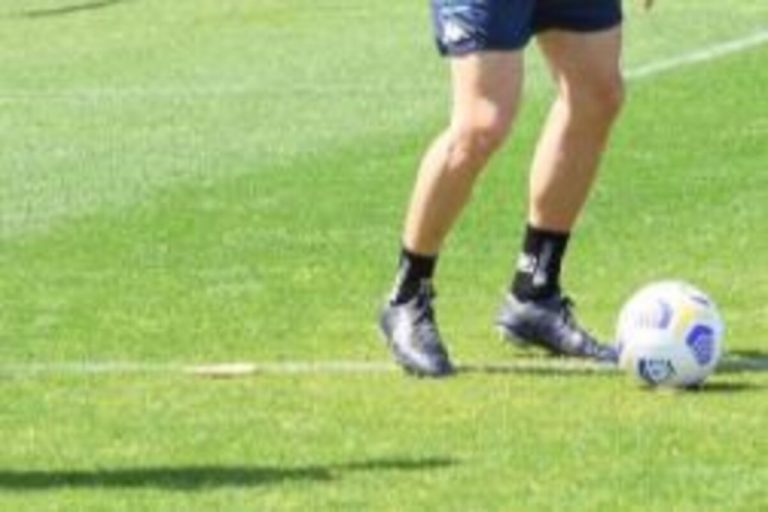 Bimbo colpito fulmine morto allenamento