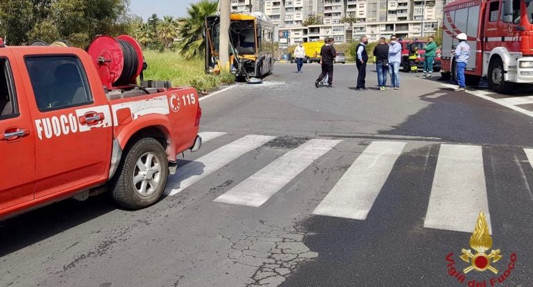 Incidente autobus a Catania