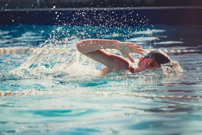Riaperture piscine dal 15 maggio: le regole da seguire