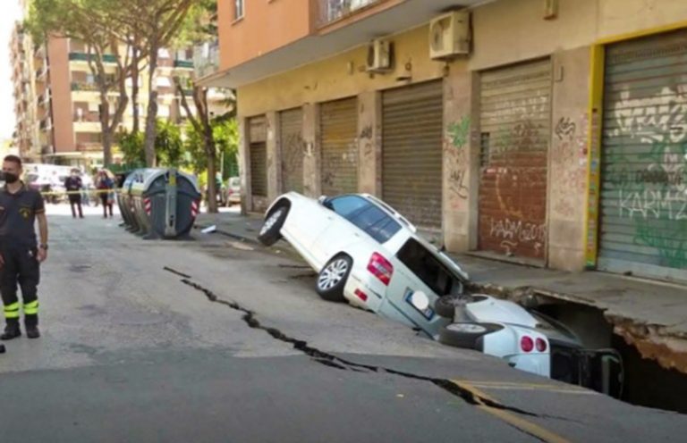 voragine roma