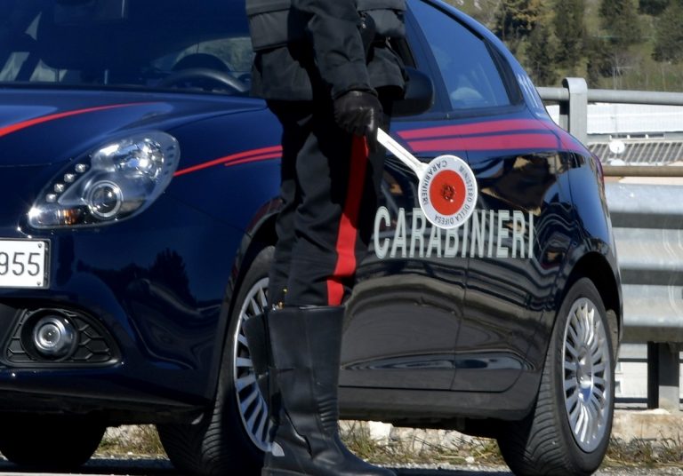 Sul caso operano i Carabinieri