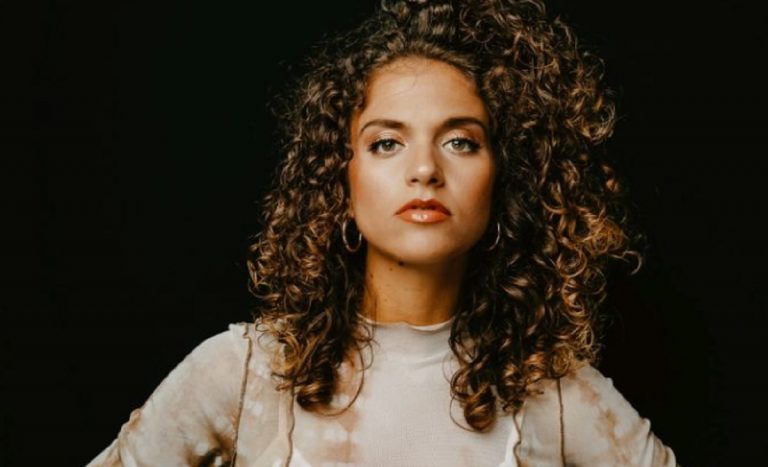 Gaia Gentile Sono fuori