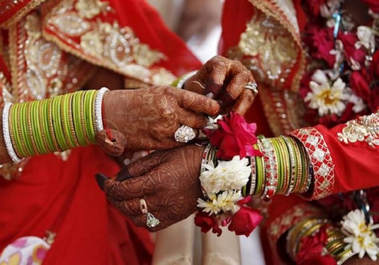 Coppia di innamorati uccisa in India dall'odio di casta