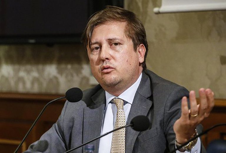 astrazeneca giovani