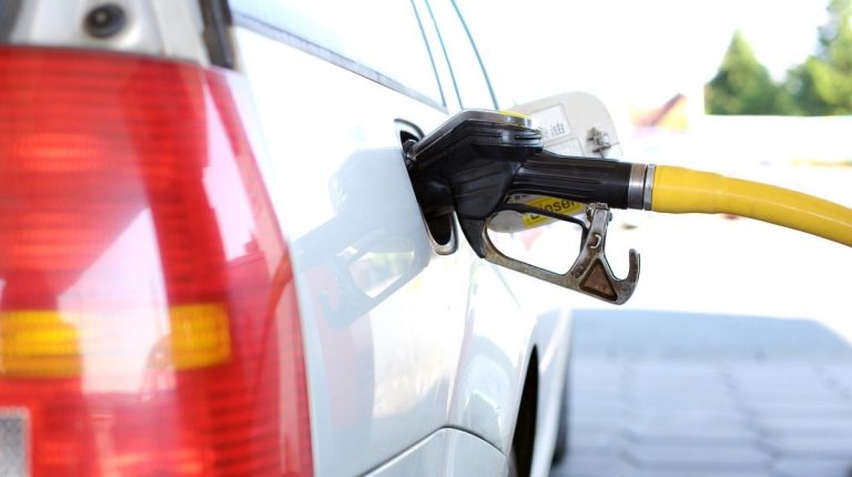 Benzina