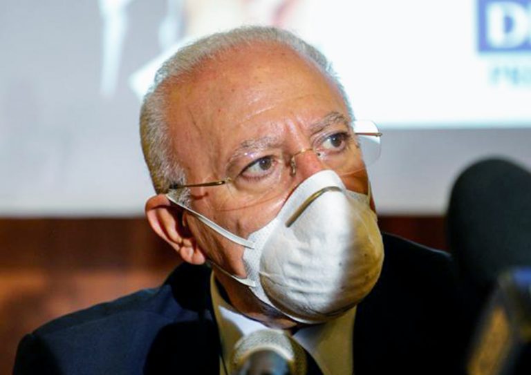 de luca mascherina