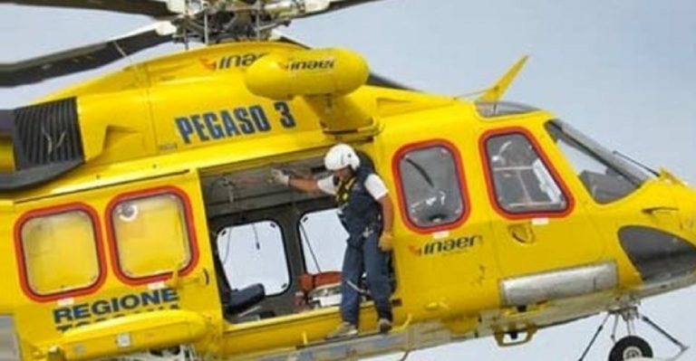 Alpi Apuane escursionista morto