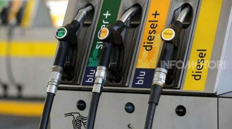 Caro carburanti inarrestabile