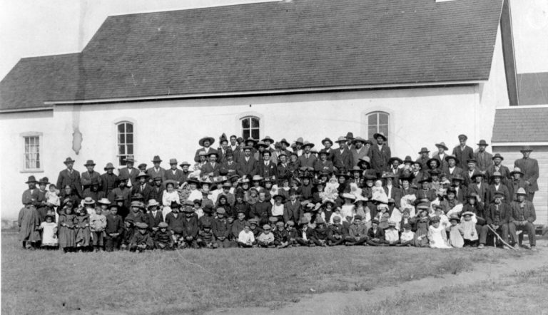 Canada tombe nativi