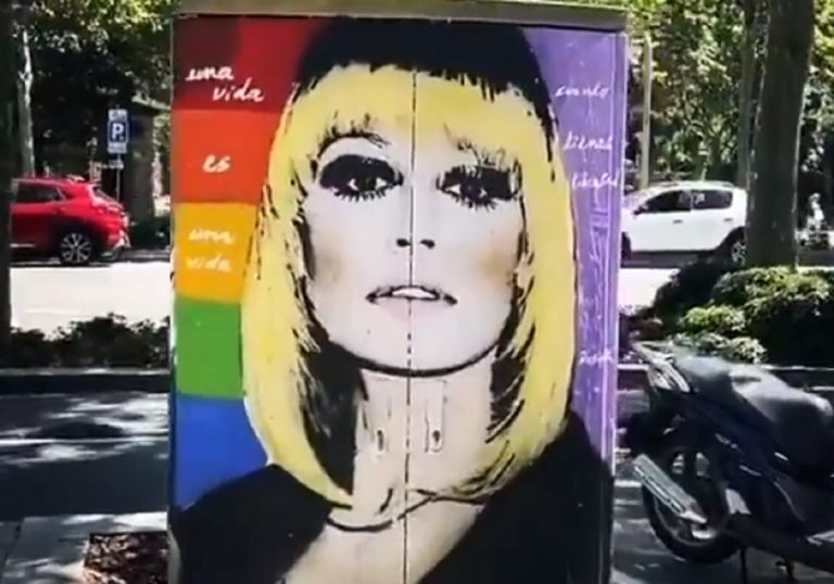 Il Bellissimo tema del murales dedicato a Raffaella Carrà