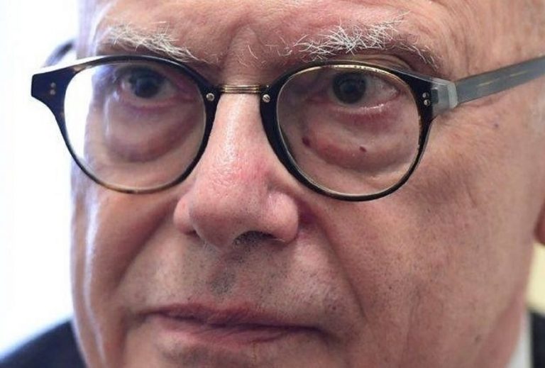 Il professor Massimo Galli