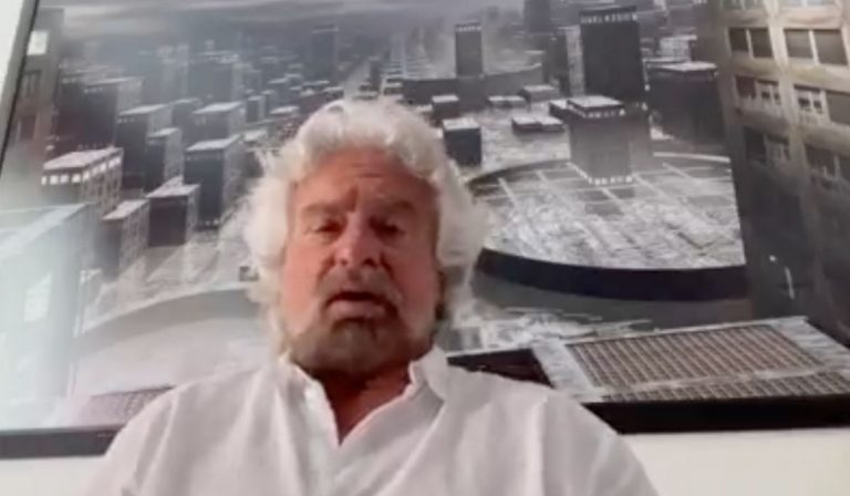 Grillo sospende votazione
