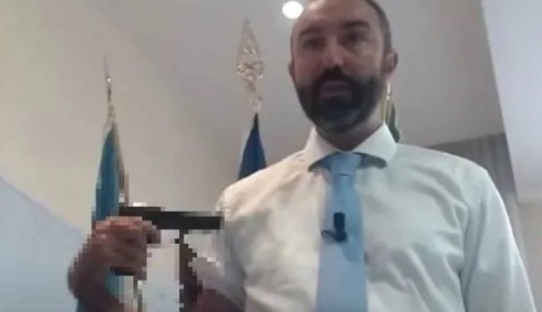 Lazio consigliere Barillari pistola