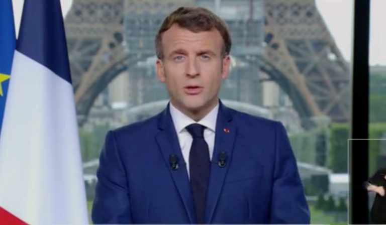 Macron obbligo green pass