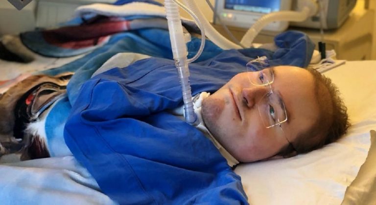 Morto Luca Bernardi