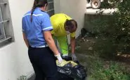 Il mucchio di rifiuti a Cassano ispezionato dalla Municipale