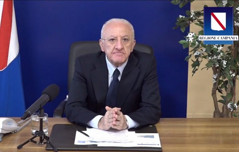 De Luca parla dei casi di Covid-19 in Campania