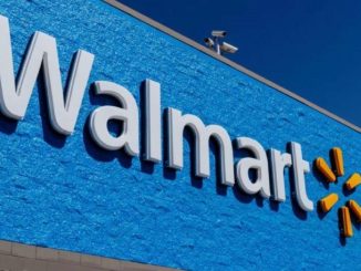 Walmart e Disney si schierano: obbligo di vaccini per i dipendenti