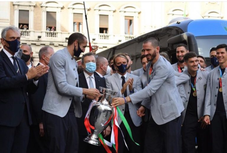Draghi incontra l’Italia dopo la vittoria di Euro 2020