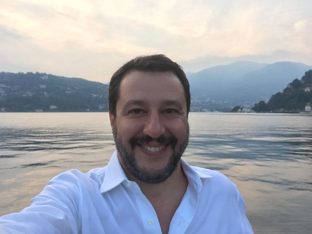 Salvini annuncia che ad agosto si vaccina contro il covid