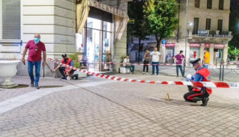 sparatoria Voghera assessore