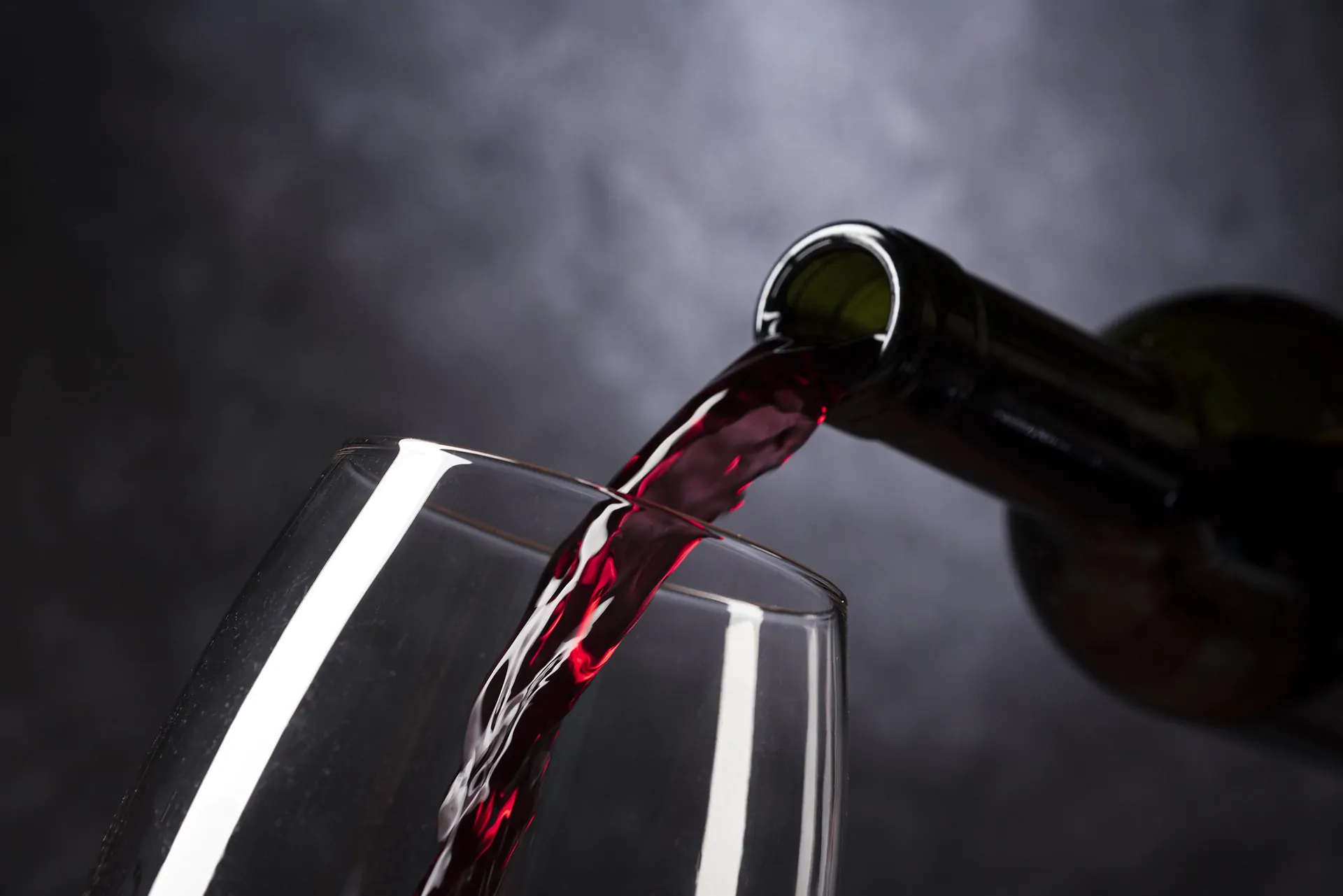 Conservare il vino al fresco: il miglior strumento