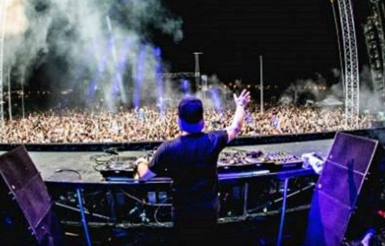 Rave party