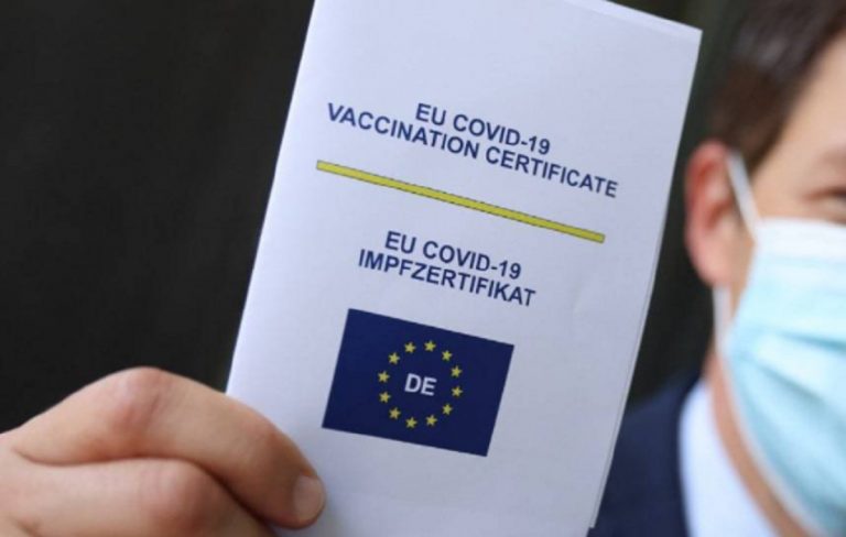 Sentinelle Costituzione sul green pass