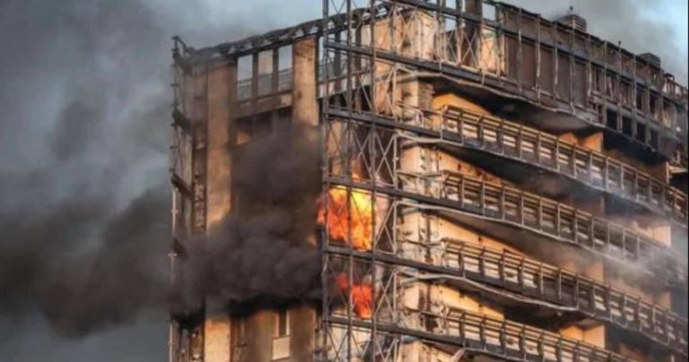Incendio a Milano