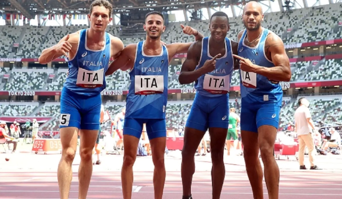 Olimpiadi oro staffetta 4x100