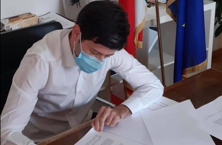 Sicilia in zona gialla, il provvedimento del ministro Speranza