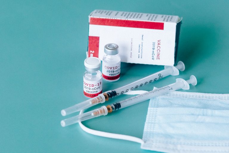 Covid: la lettera di scusa di un ex paziente non vaccinato ai sanitari