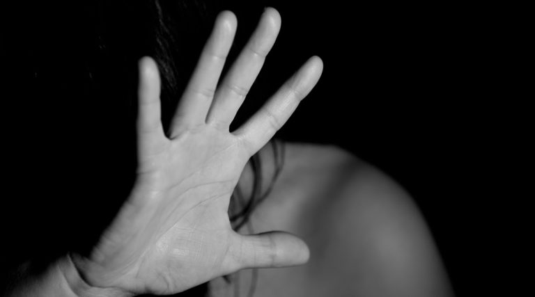 Violenza sessuale