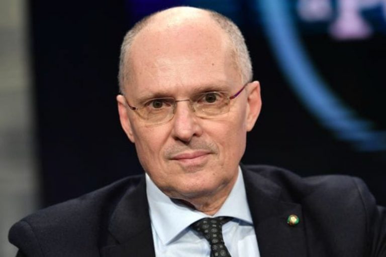 Riapertura delle scuole, le parole di Walter Ricciardi