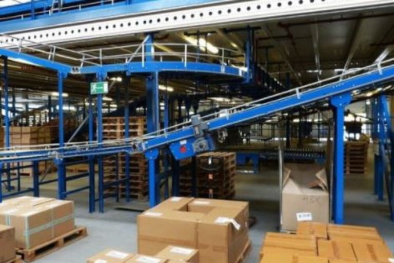 Licenziamenti logista messaggio