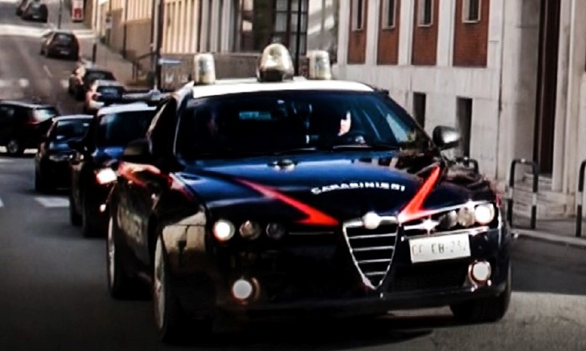 Sull'omicidio indagano i Carabinieri