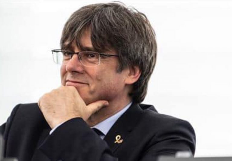 Puigdemont arrestato in Sardegna