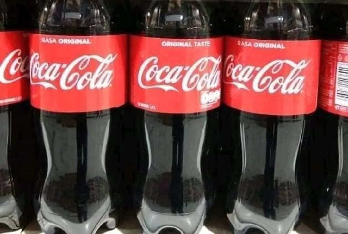 Ragazzo cinese muore dopo aver ingerito una bottiglia Coca Cola