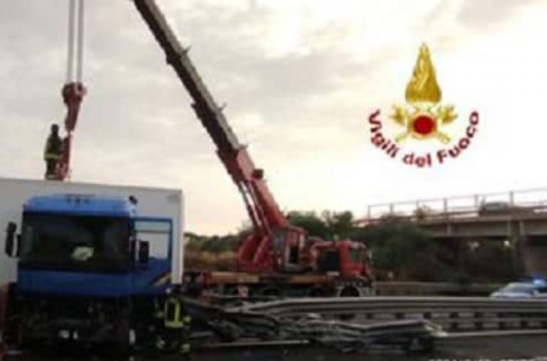 Incidente sull’autostrada Siracusa-Catania