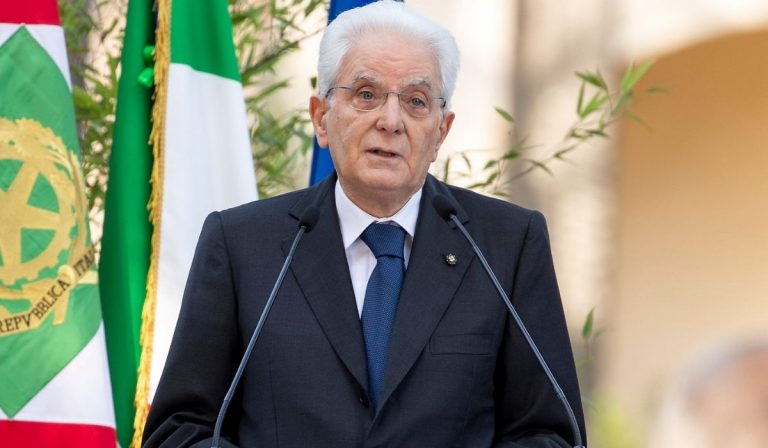 Mattarella al forum Ambrosetti