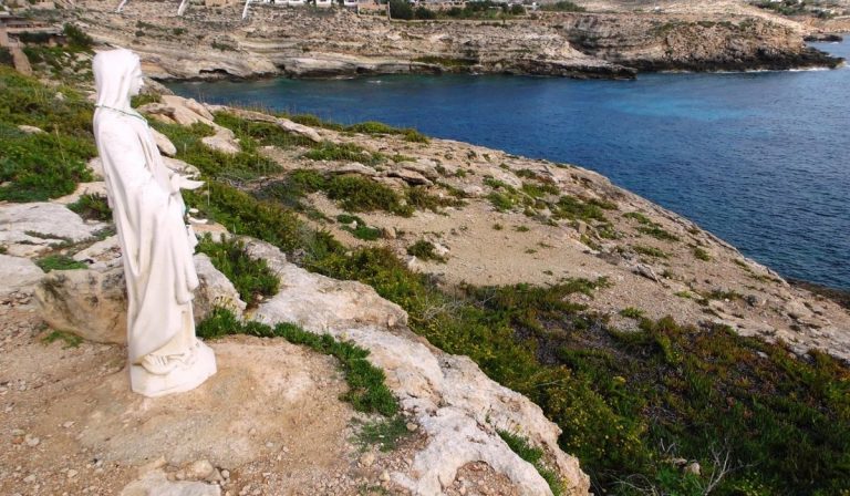 Migranti tunisini a Lampedusa