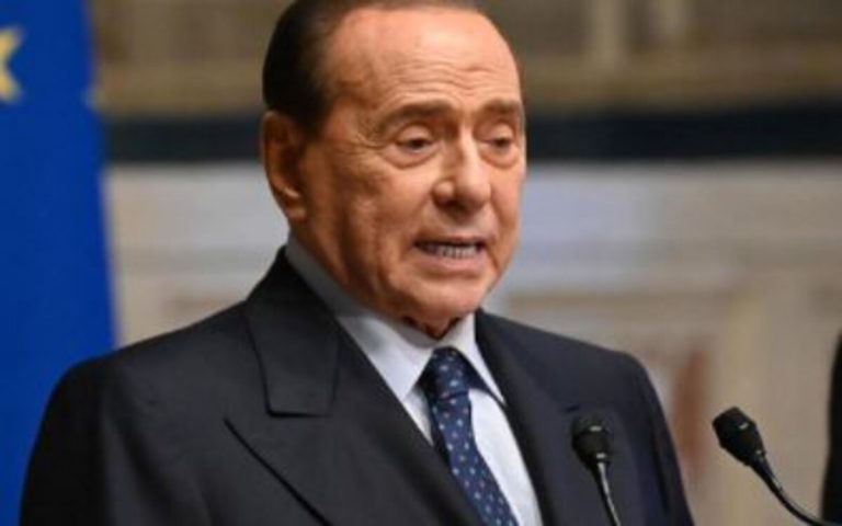 Silvio Berlusconi legale