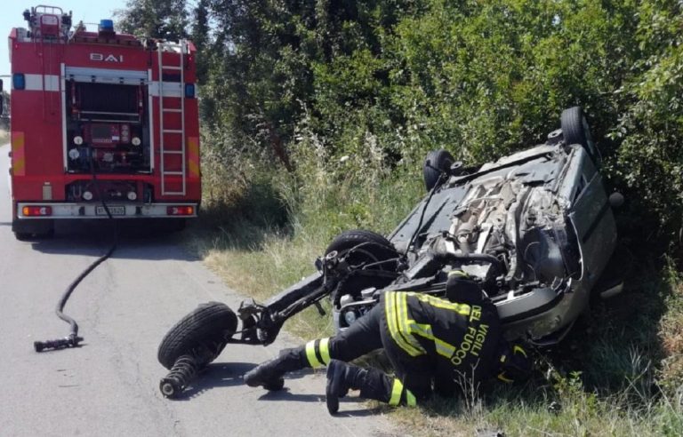 Tragedia a Petacciato, auto si ribalta e muore bambina di 4 anni