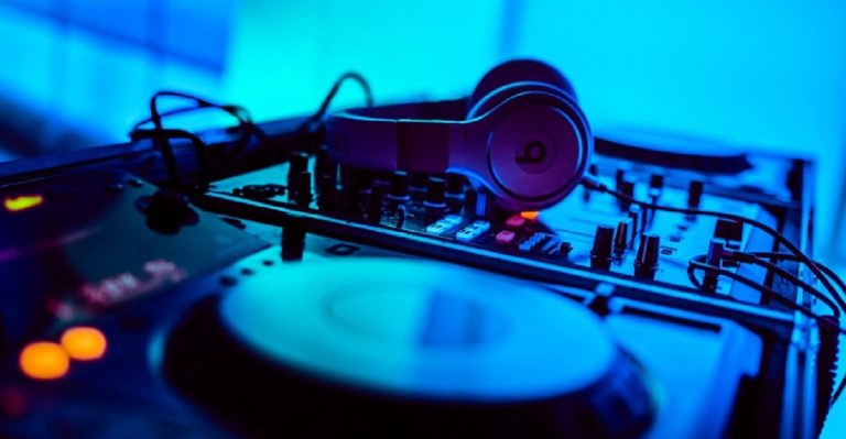 discoteche chiuse mafia