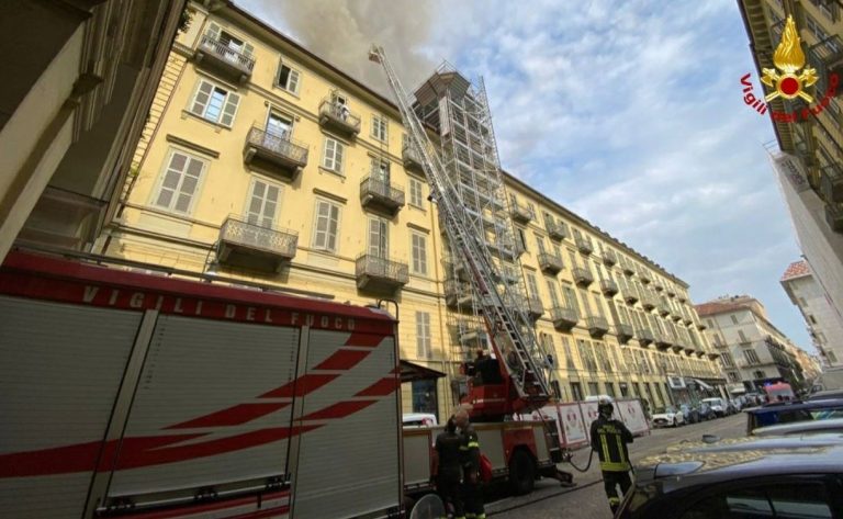 incendio torino